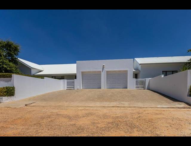 4 BEDROOM HOUSE FOR SALE IN RIEBEEK-KASTEEL